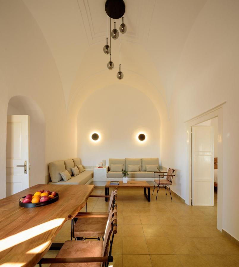 Diva Santorini Luxury Villa Pýrgos Eksteriør billede